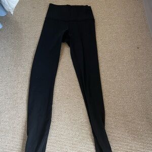 Black lululemon leggings
